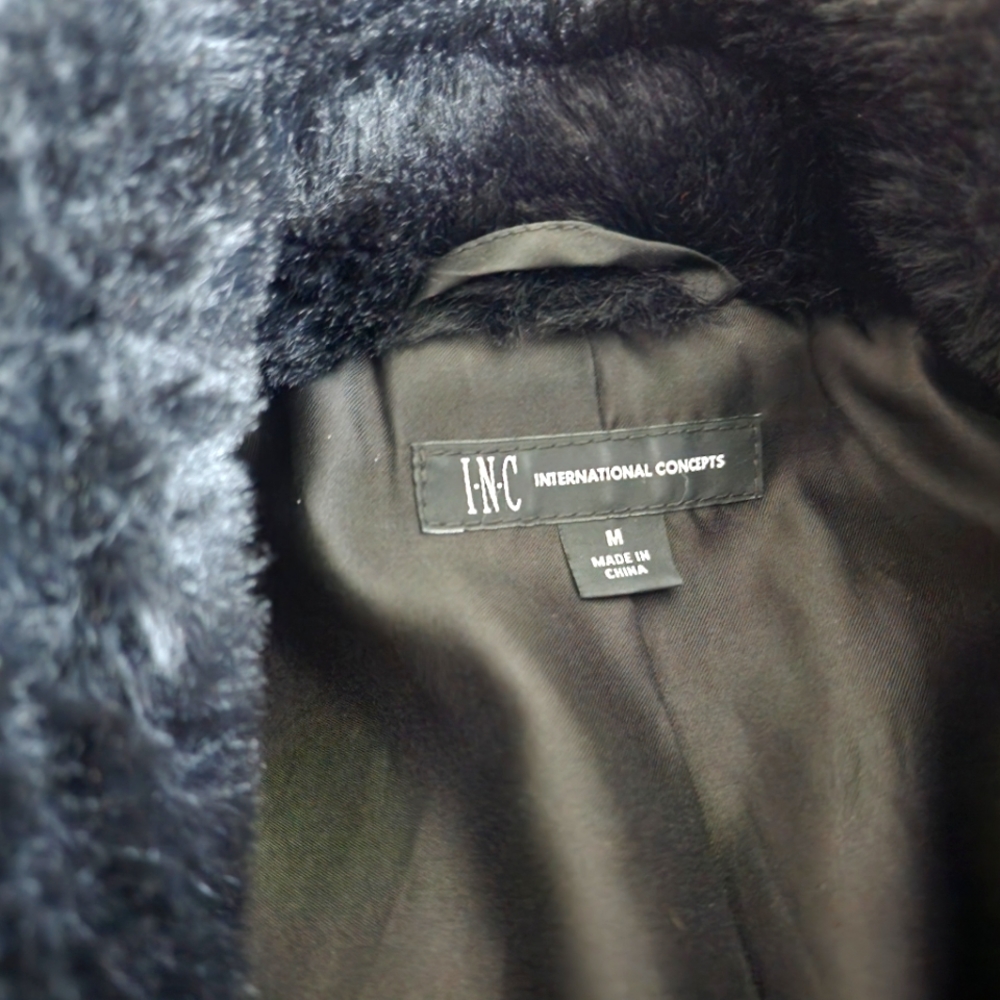 Inc belted jacket. New without tags - Picture 4 of 7